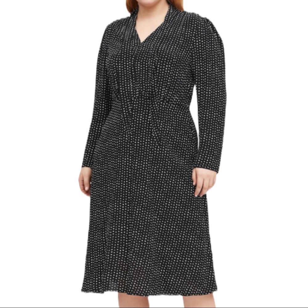Banana Republic Fit & Flare Black Polka Dot Dress